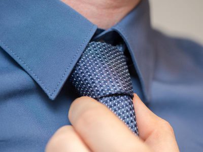 Modetrends bei Krawatten: einfarbig und schmal